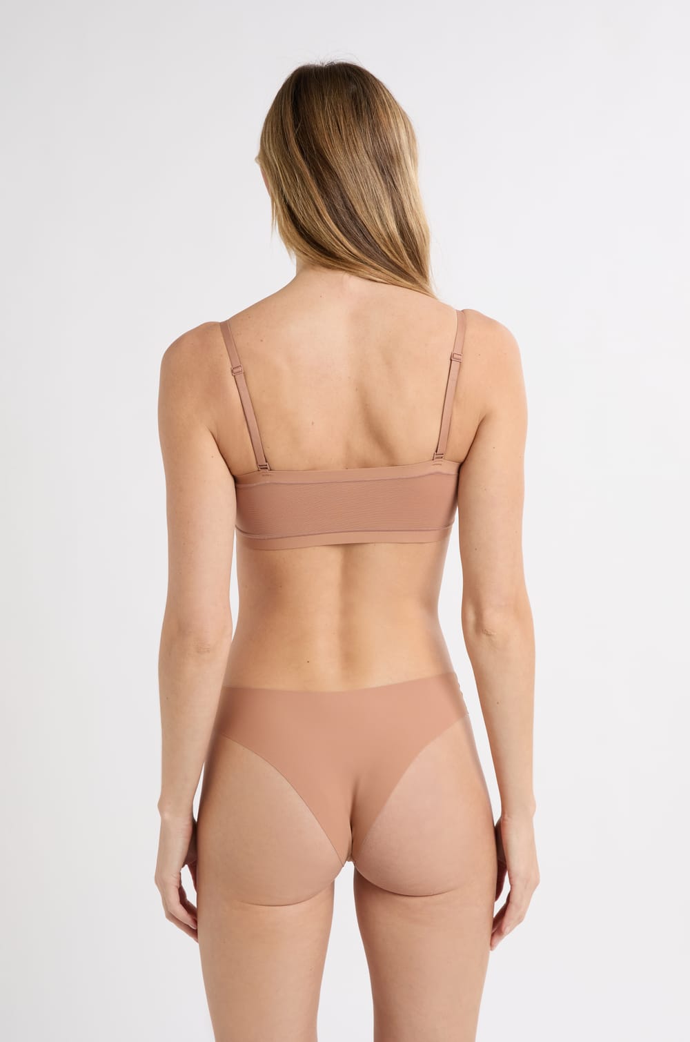 Microfibre Strapless Bra with Removable Straps;${refinementColor}