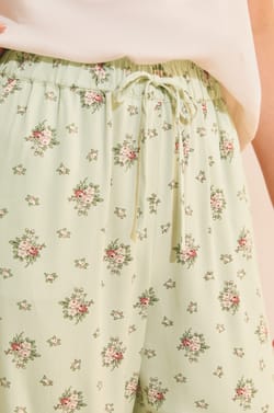 Pantalon de pyjama &agrave; motif fleuri;${refinementColor}