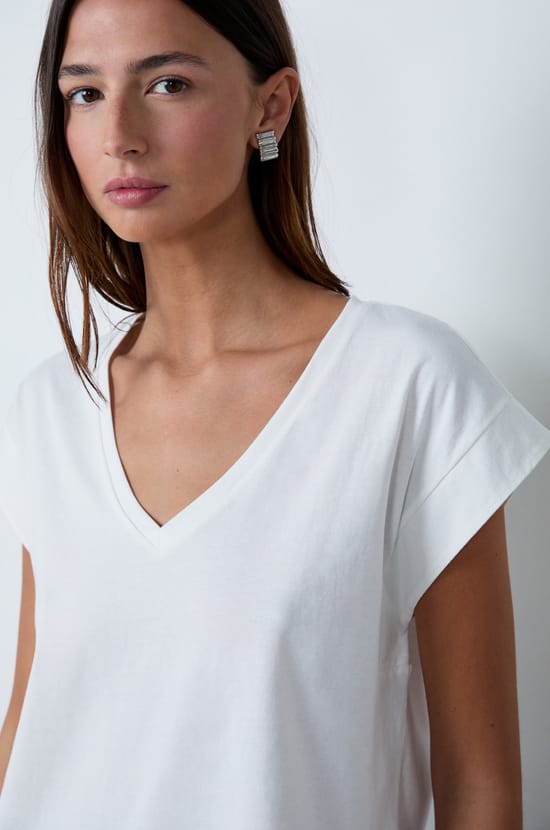 T-shirt col V 100% coton biologique;${refinementColor}