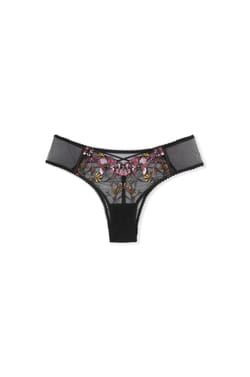 Embroidered Hipster;${refinementColor}