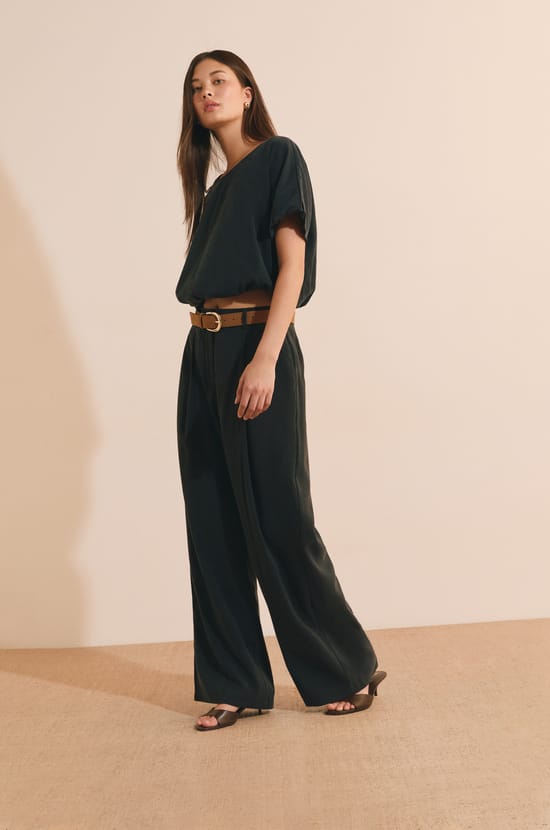 Pantalon large;${refinementColor}