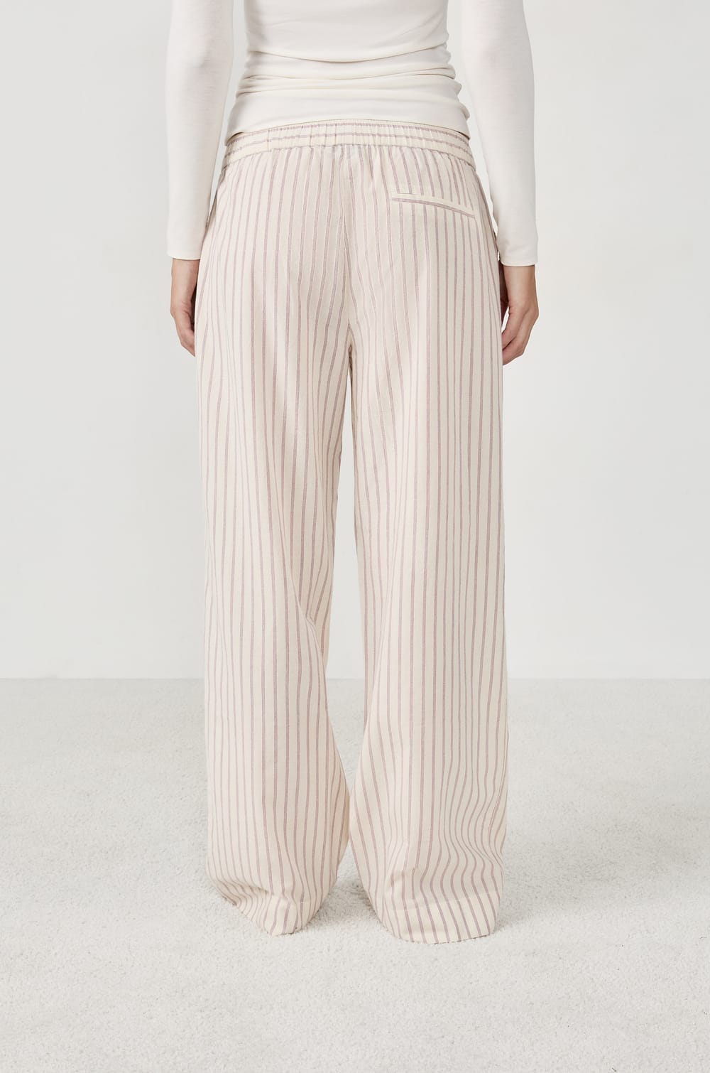 Pantalon de pyjama à rayures;${refinementColor}
