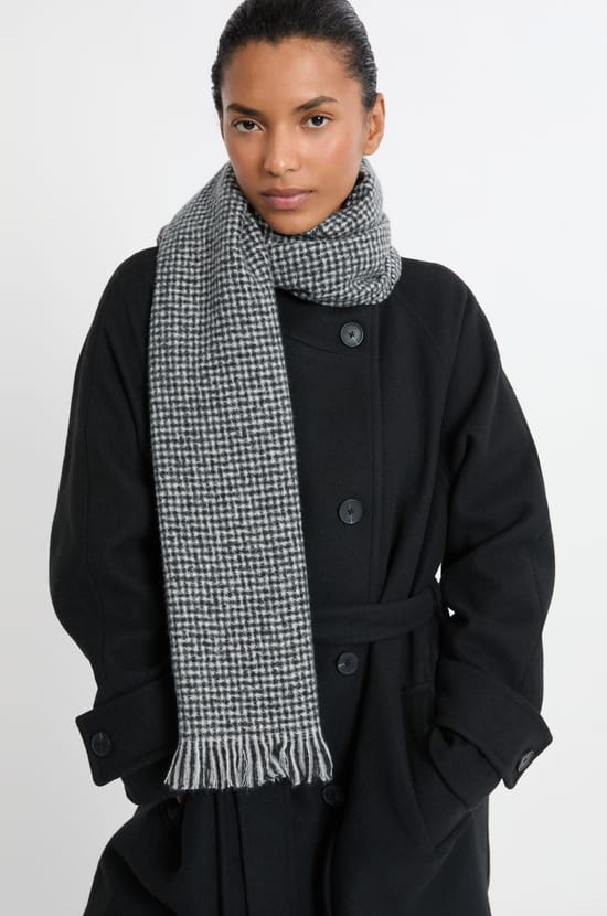 Houndstooth Pattern Scarf;${refinementColor}