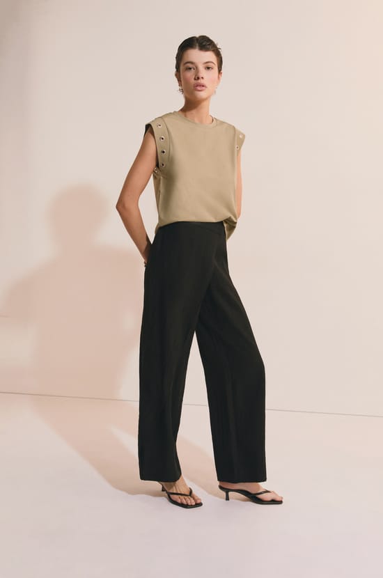 Pantalon ample ajust&eacute; asym&eacute;trique;${refinementColor}