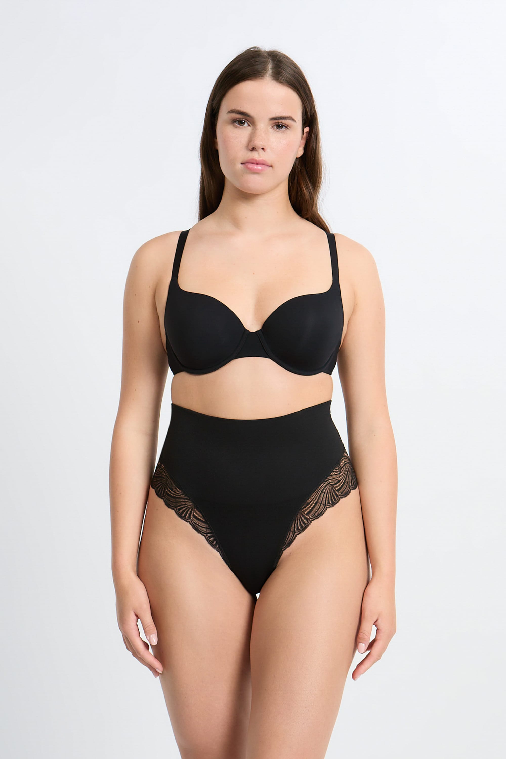 Body Invisible Bye Bra - Lisse, Contrôle Léger Du Ventre, Bonnets Amovibles - Shapewear Pour Femme - Tailles S à XXL, 3 Couleurs - 6