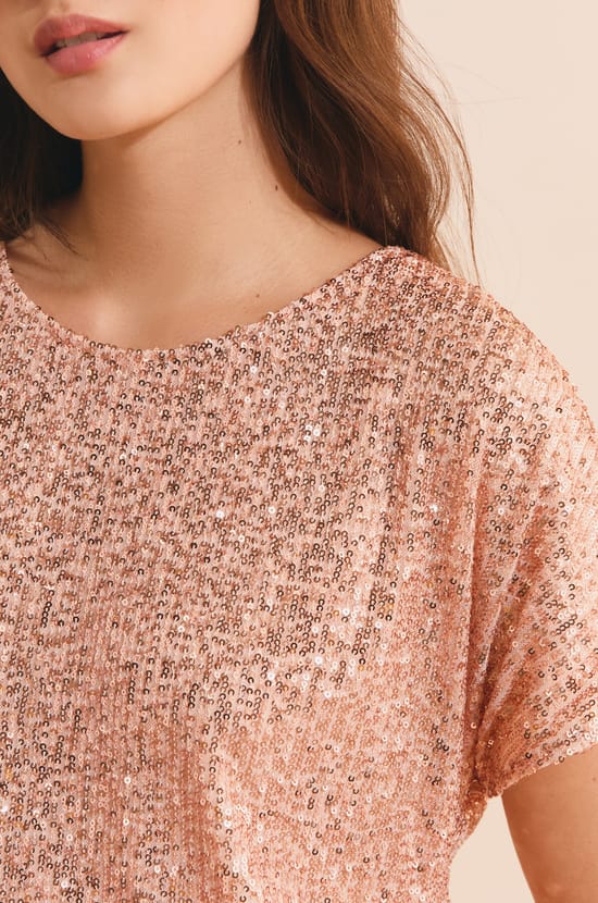 Robe courte &agrave; sequins;${refinementColor}