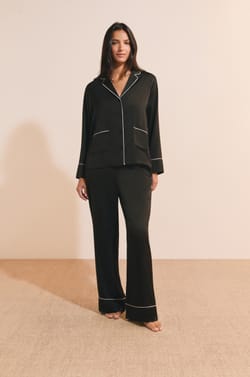 Chemise de pyjama satin&eacute;e;${refinementColor}