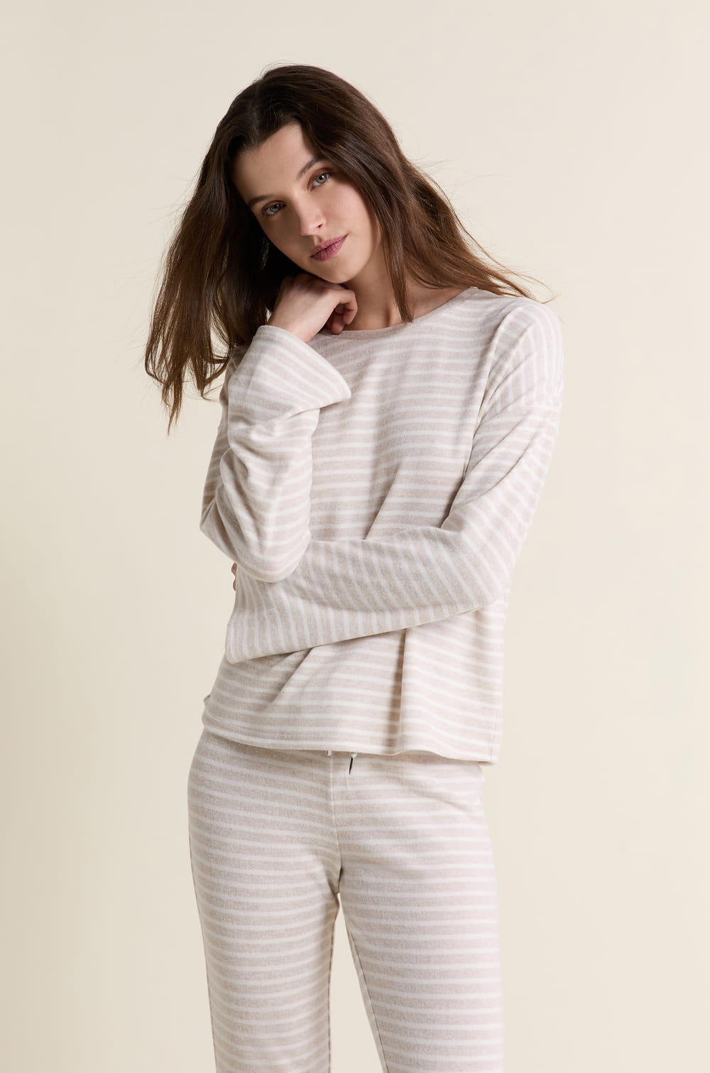 Sweatshirt de pyjama &agrave; rayures;${refinementColor}