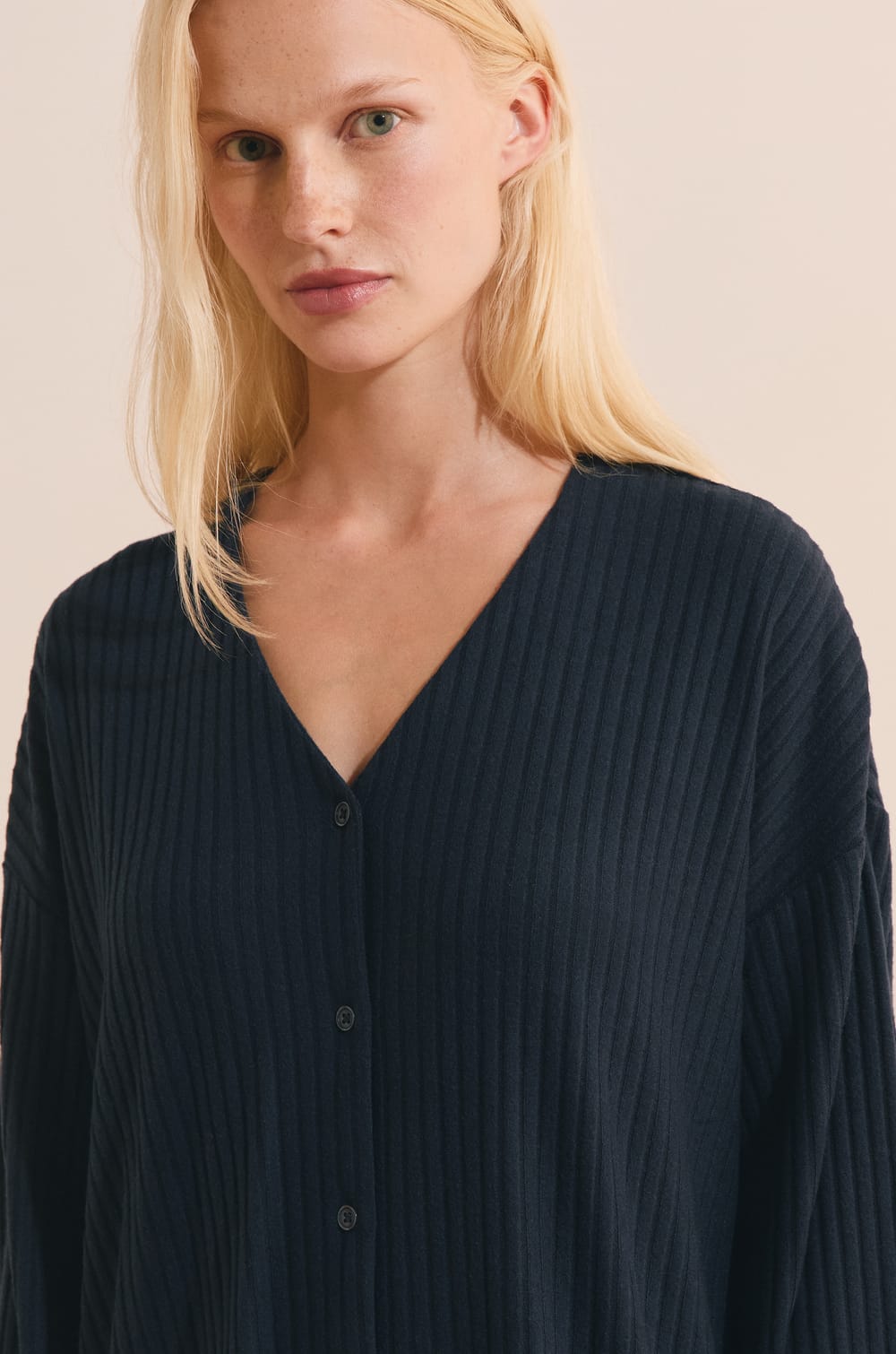 Gilet de pyjama c&ocirc;tel&eacute;;${refinementColor}