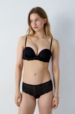 Strapless Push-Up Bra;${refinementColor}