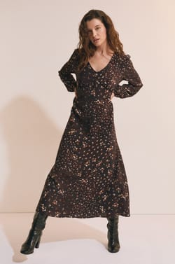 Robe longue &agrave; motif fleuri;${refinementColor}