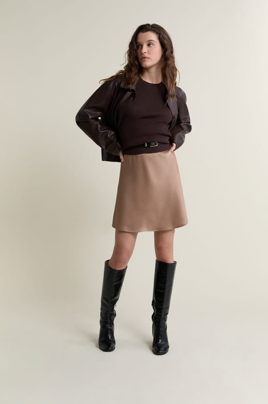 Veste courte en vinyle;${refinementColor}