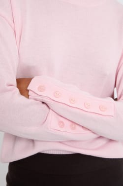Pull col rond avec laine;${refinementColor}