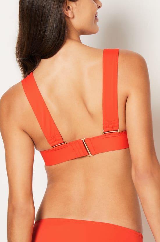Triangle haut de mailot;${refinementColor}