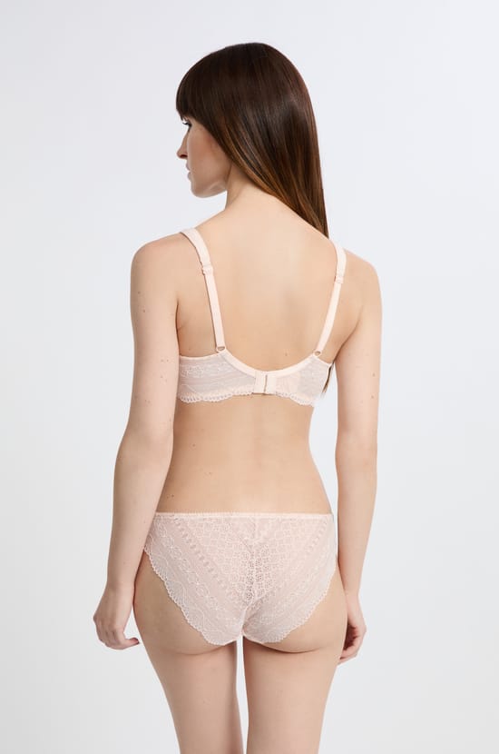 Post-Mastectomy Lightly Lined Wireless Bra;${refinementColor}
