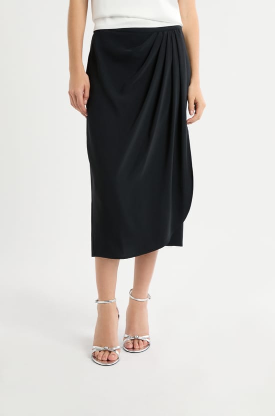 Jupe longue à détails plissés;${refinementColor}