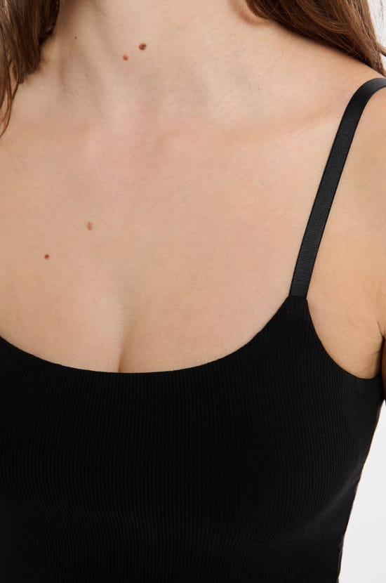 Caraco avec brassière intégrée;${refinementColor}