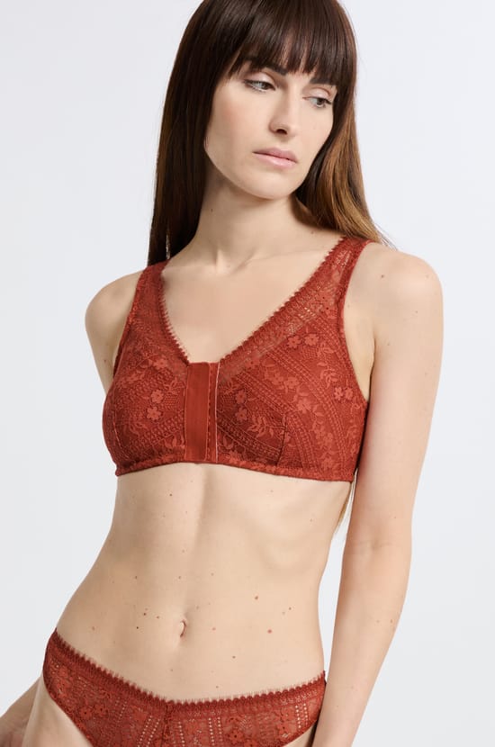 Post-mastectomy wireless bralette with front opening;${refinementColor}