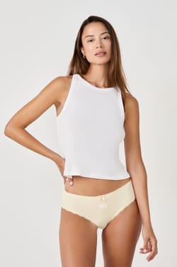 Shorty aus bestickter Baumwolle;${refinementColor}