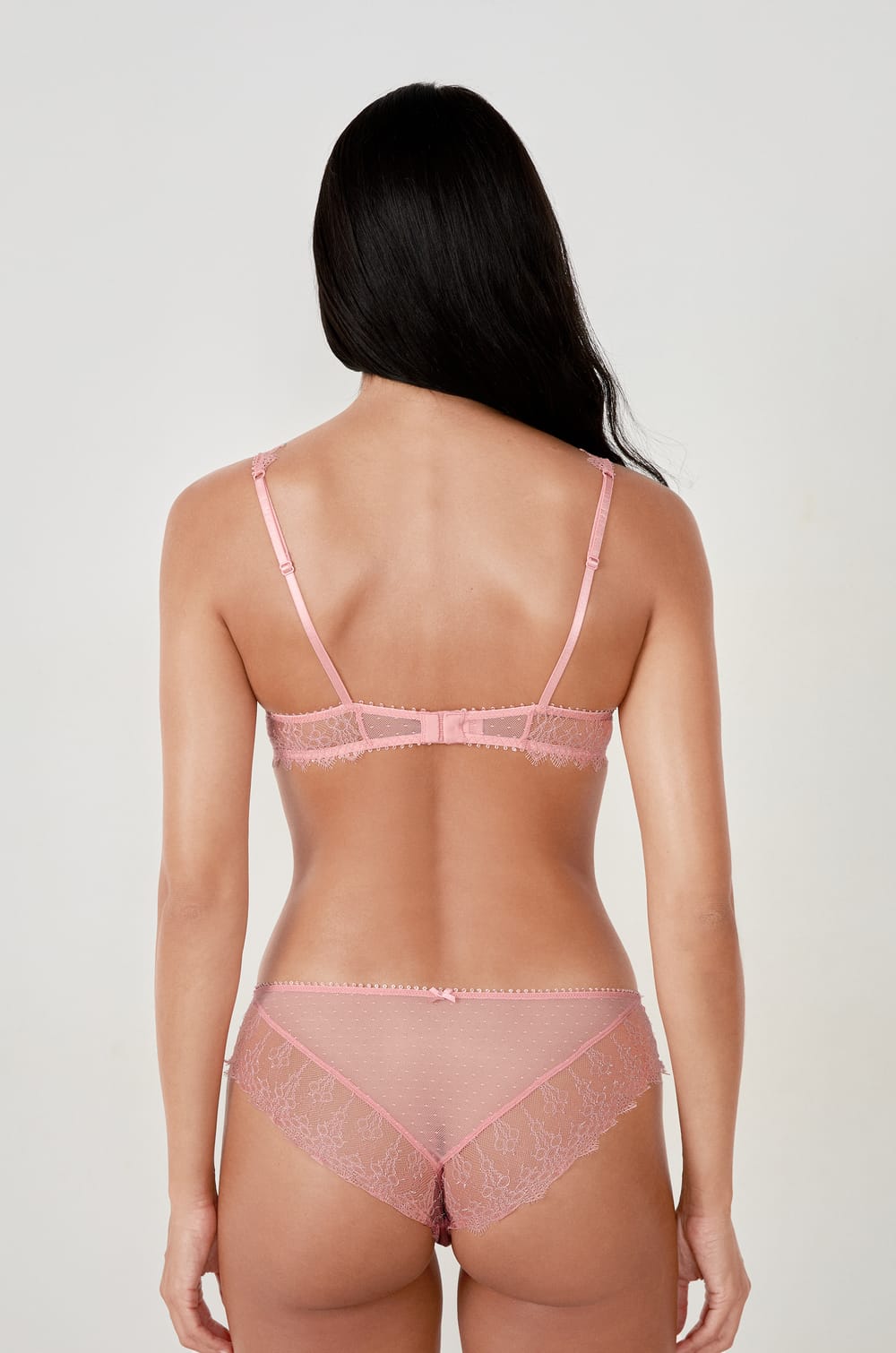 Bra N.2 - The Plunge Push-up;${refinementColor}