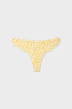 Tanga en dentelle;${refinementColor}