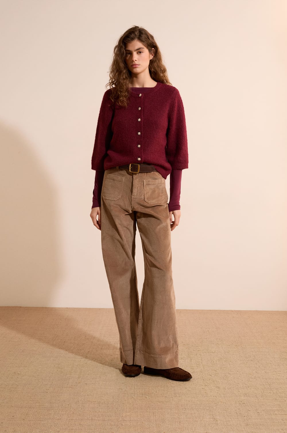 Pull cardigan avec laine;${refinementColor}