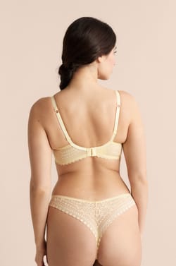Bra N.5 - The Lightly Lined Plunge;${refinementColor}