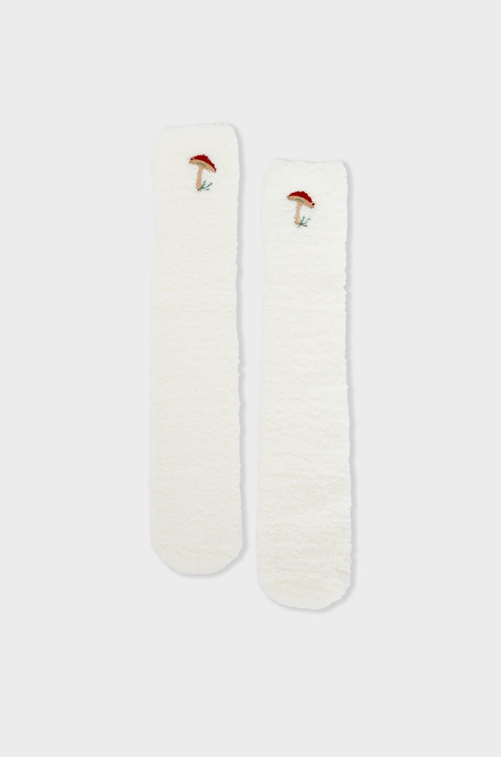 Chaussettes en fausse fourrure;${refinementColor}