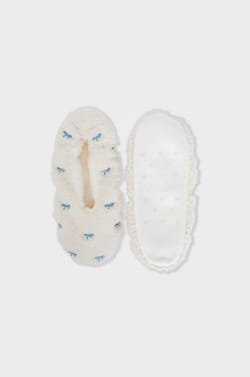 Chaussons à motifs en fausse fourrure;${refinementColor}