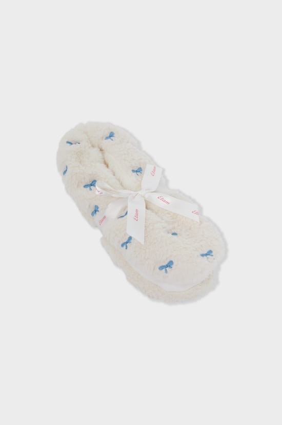 Chaussons à motifs en fausse fourrure;${refinementColor}