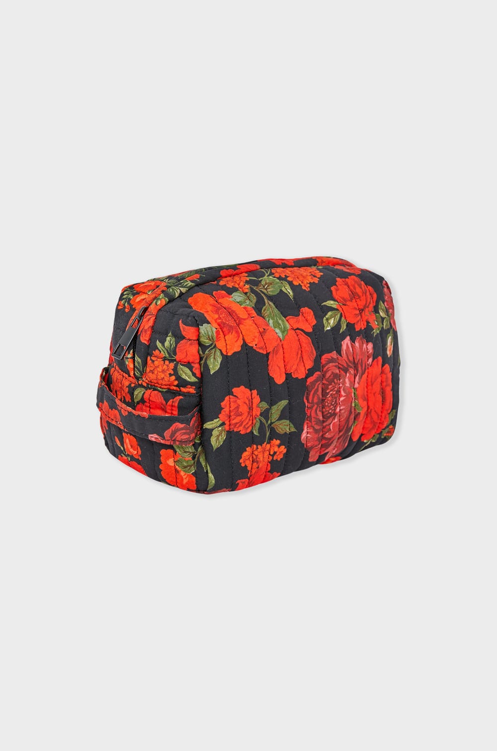 Trousse matelassée;${refinementColor}