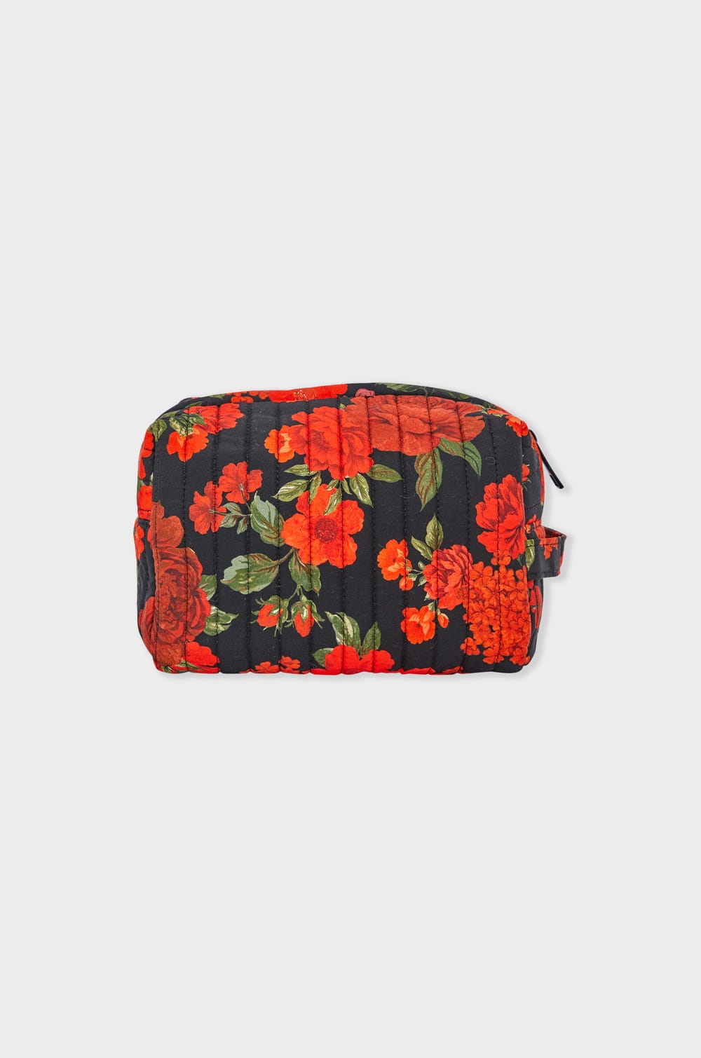 Trousse matelassée;${refinementColor}